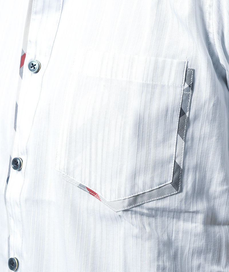２枚襟デザインスリムフィット半袖ストライプシャツ