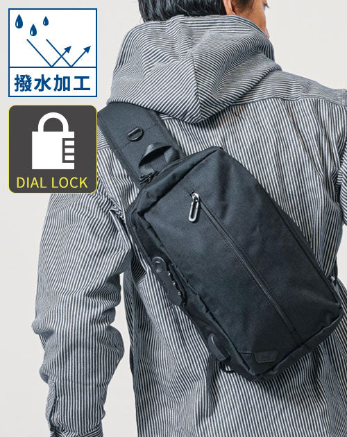 ダイヤルロック付き撥水加工ボディバッグ ｜ メンズファッション通販
