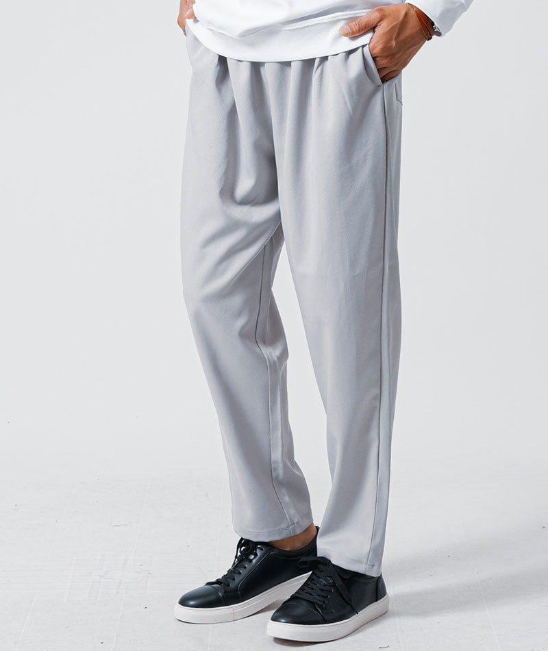 30代メンズ3点コーデセット　黒長袖コーチジャケット×白長袖Tシャツ×グレージュワイドパンツ