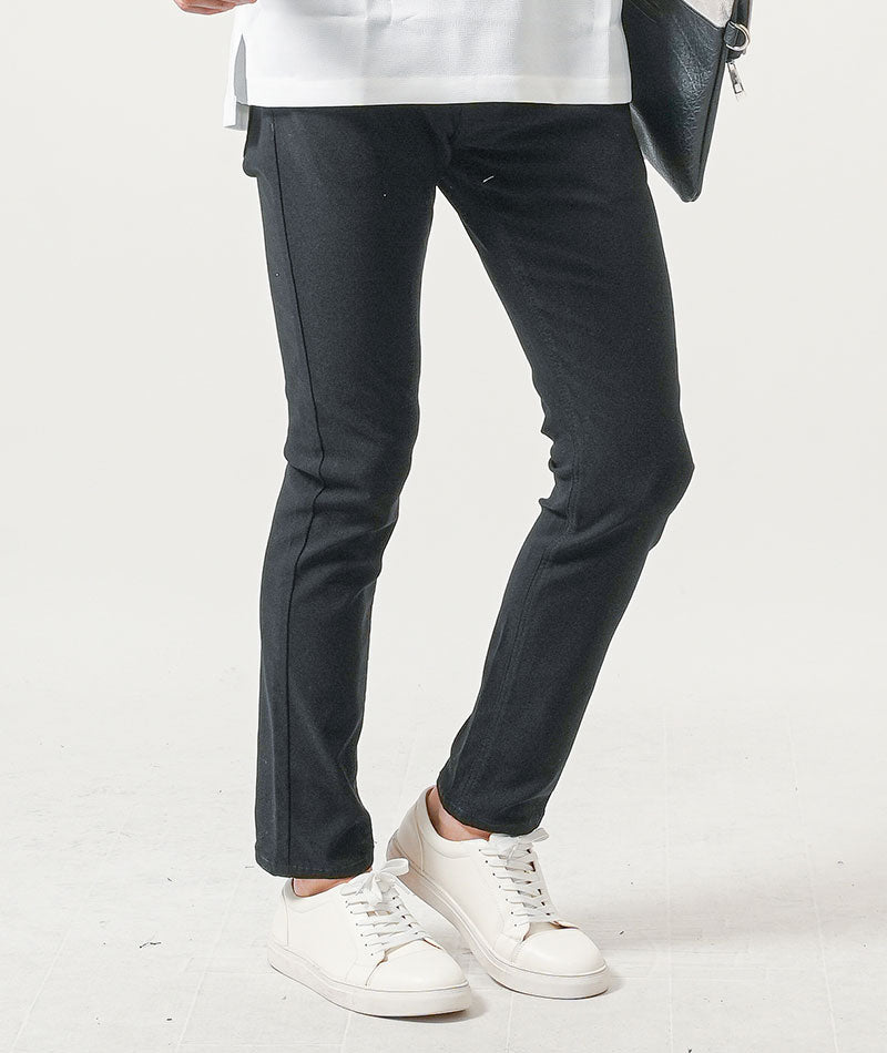 40代メンズ2点コーデセット　白7分袖カプリシャツ×黒スリムストレッチチノパンツ