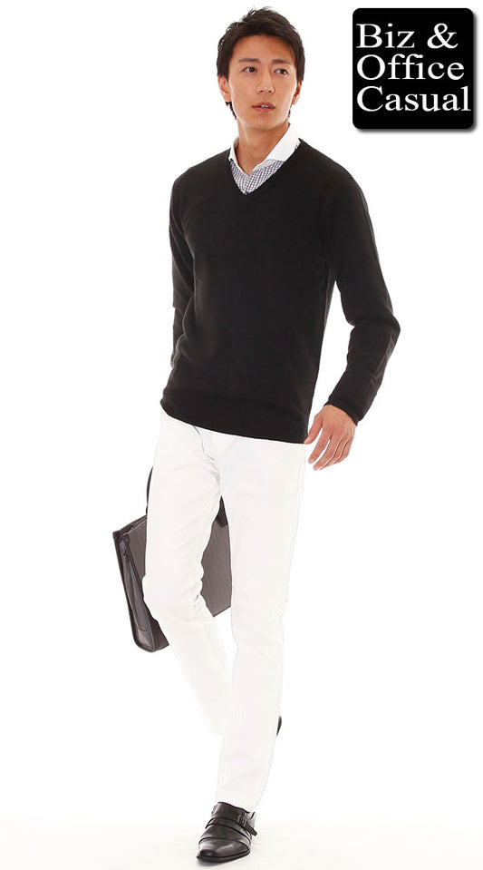 ブラックニットセーター×クレリックチェックシャツ×ホワイトパンツ　biz14ss_9806