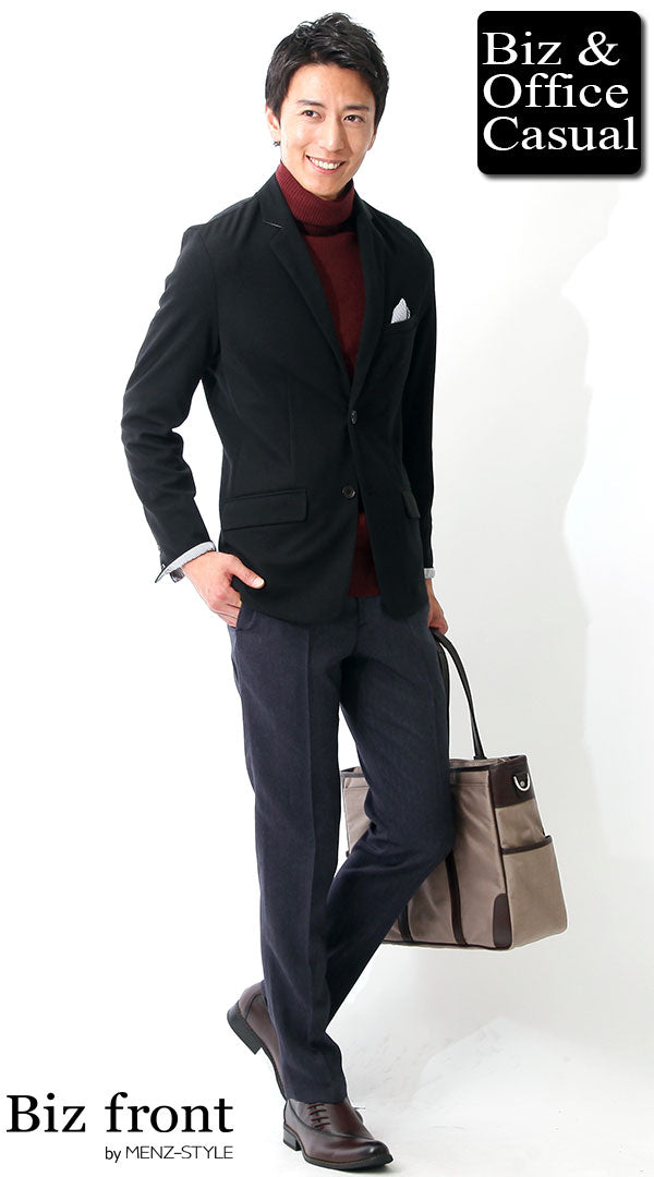 ブラックテーラードジャケット×ボルドータートルネックニット×ネイビー