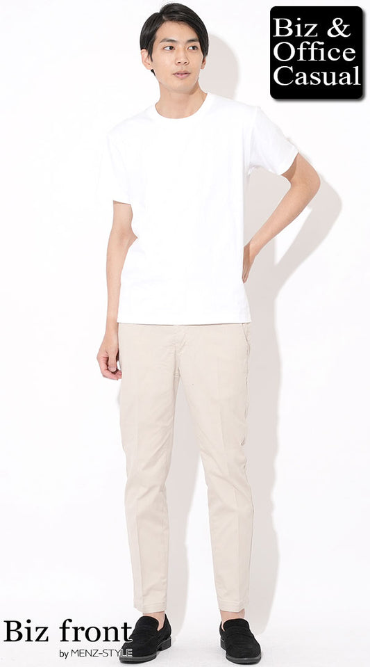 【20代】半袖白Tシャツ×白テーパードスラックスチノパン　biz22aw_6501