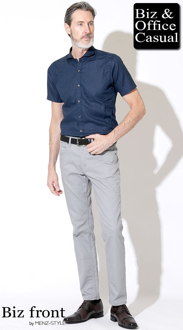 コーディネート例 【60代】ネイビー麻半袖シャツ×グレーパンツ　シャツインスタイル
