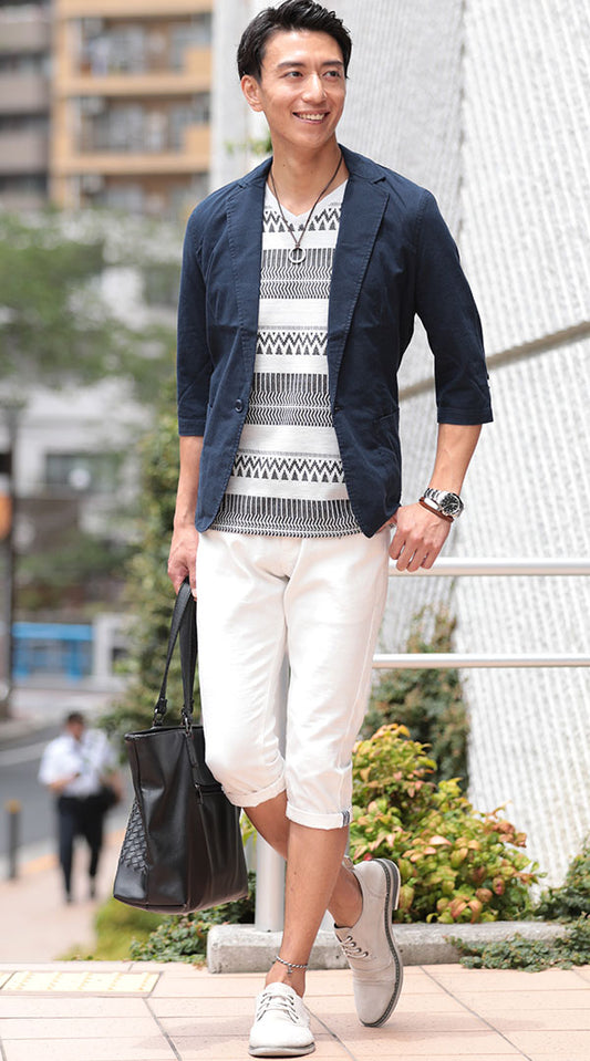 紺ジャケット　白×黒Tシャツ　白クロップドパンツ　snp_al0073