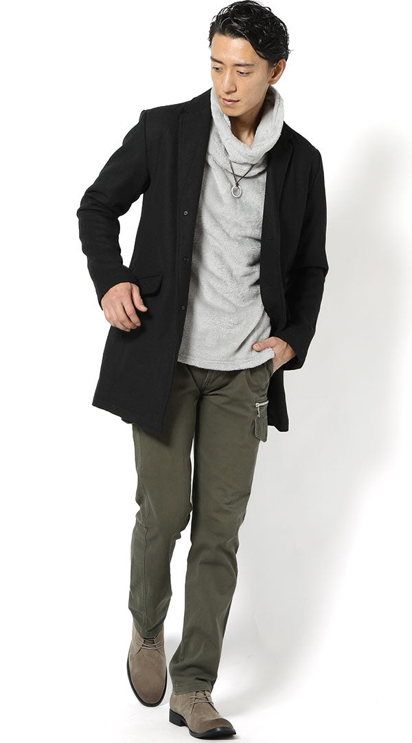 黒コート グレーTシャツ オリーブパンツ snp_im0011のコーディネート例