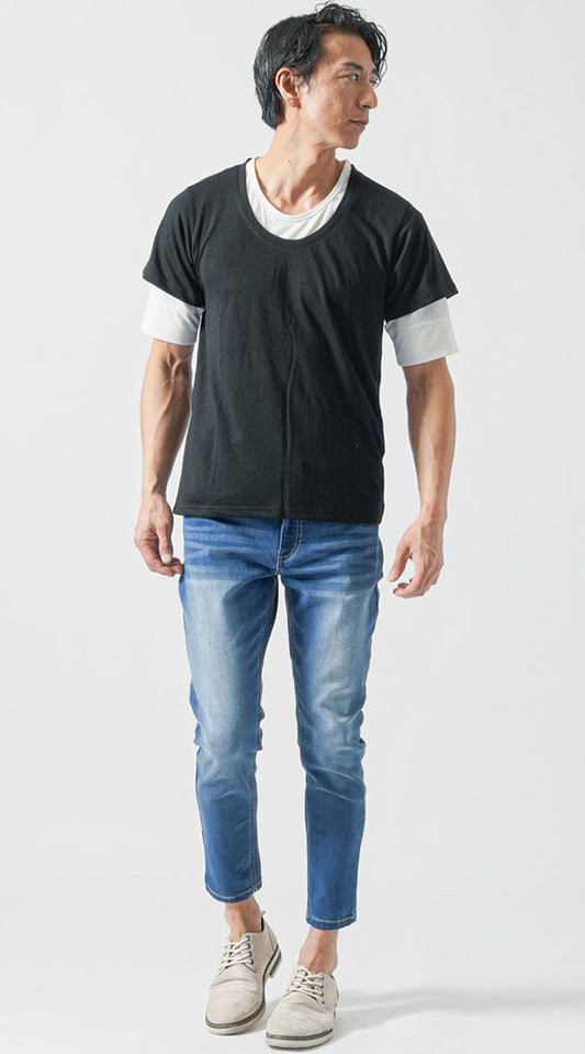 黒五分袖クルーネックTシャツ　ブルースキニーアンクルデニムパンツ　グレーシューズ　snp_or0152