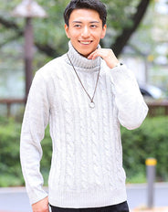 アラン編みアクリルタートルネックニット