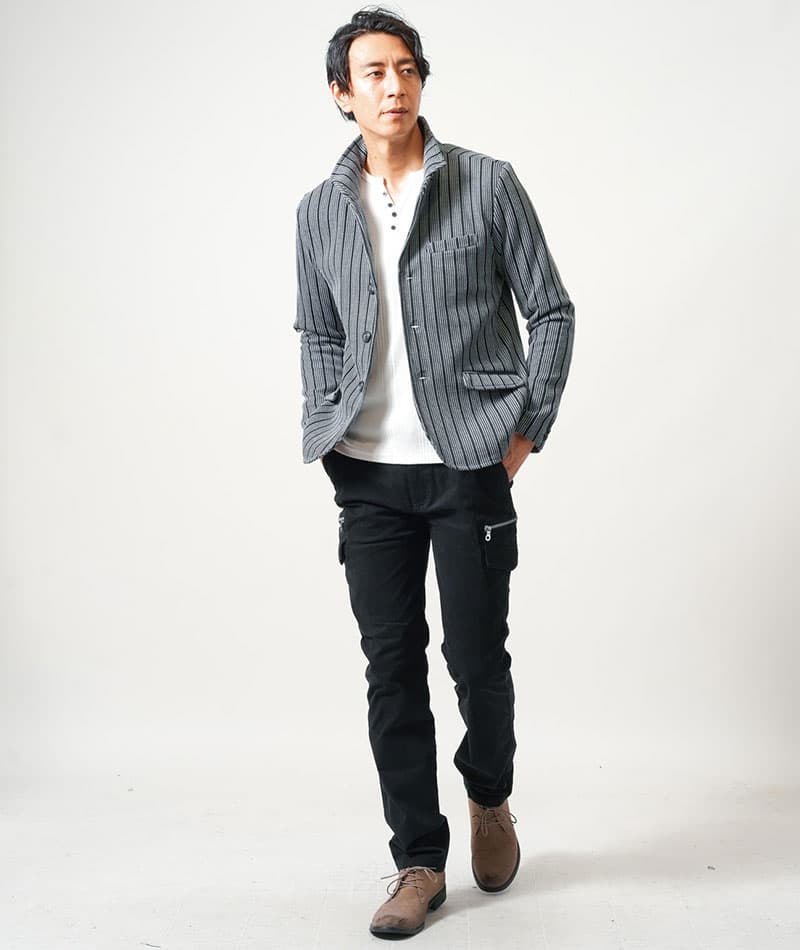 ジップ付きストレッチテーパードカーゴパンツ