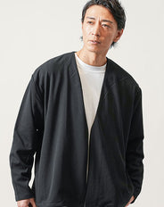 カットジョーゼット長袖ボタンレスストレッチノーカラージャケット