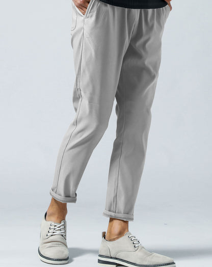 接触冷感グレー色アンクル・クロップド・ハーフパンツ