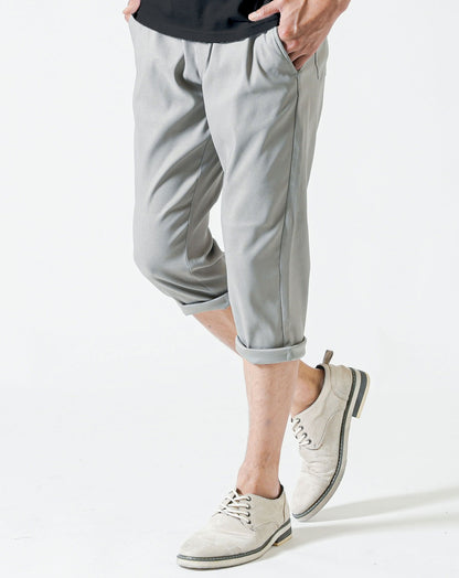 接触冷感グレー色アンクル・クロップド・ハーフパンツ