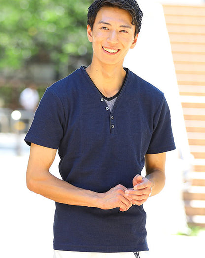 レイヤードデザインワッフル素材ヘンリーVネック半袖Ｔシャツ