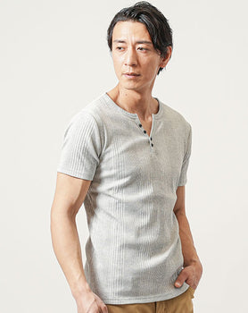 ランダムテレコ素材ヘンリーネック半袖Tシャツ