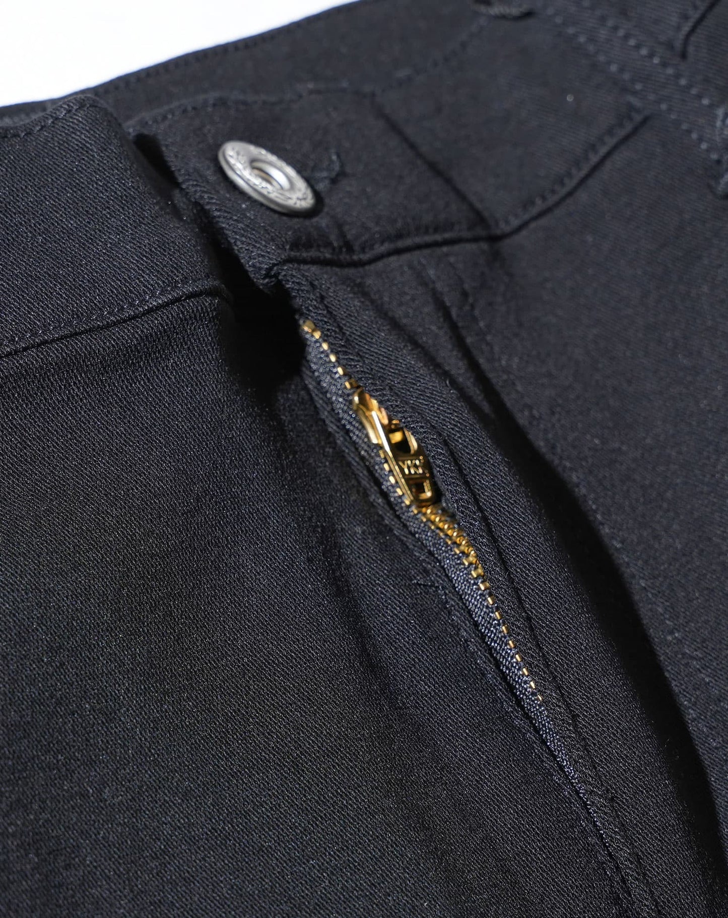 厚手生地ストレッチテーパードチノパンツ