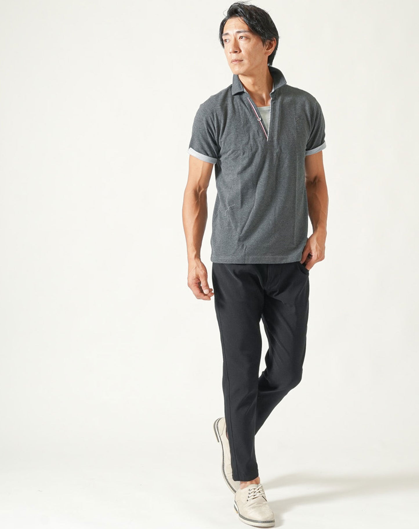 フェイクレイヤードトリコロールライン半袖スキッパーポロシャツ