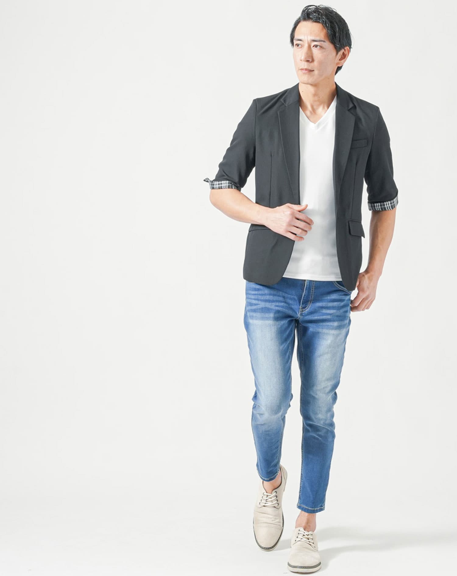 厚手生地＆接触冷感スリムフィット半袖VネックTシャツ