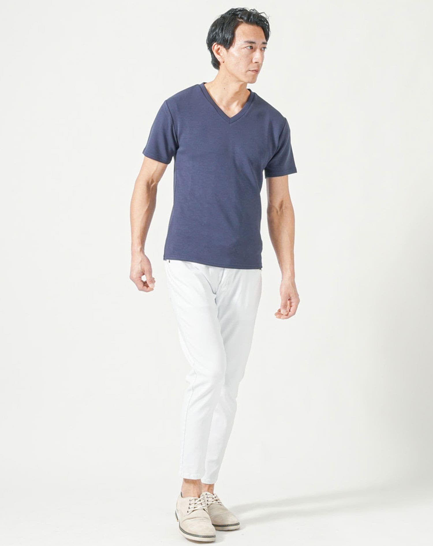 厚手生地＆接触冷感スリムフィット半袖VネックTシャツ