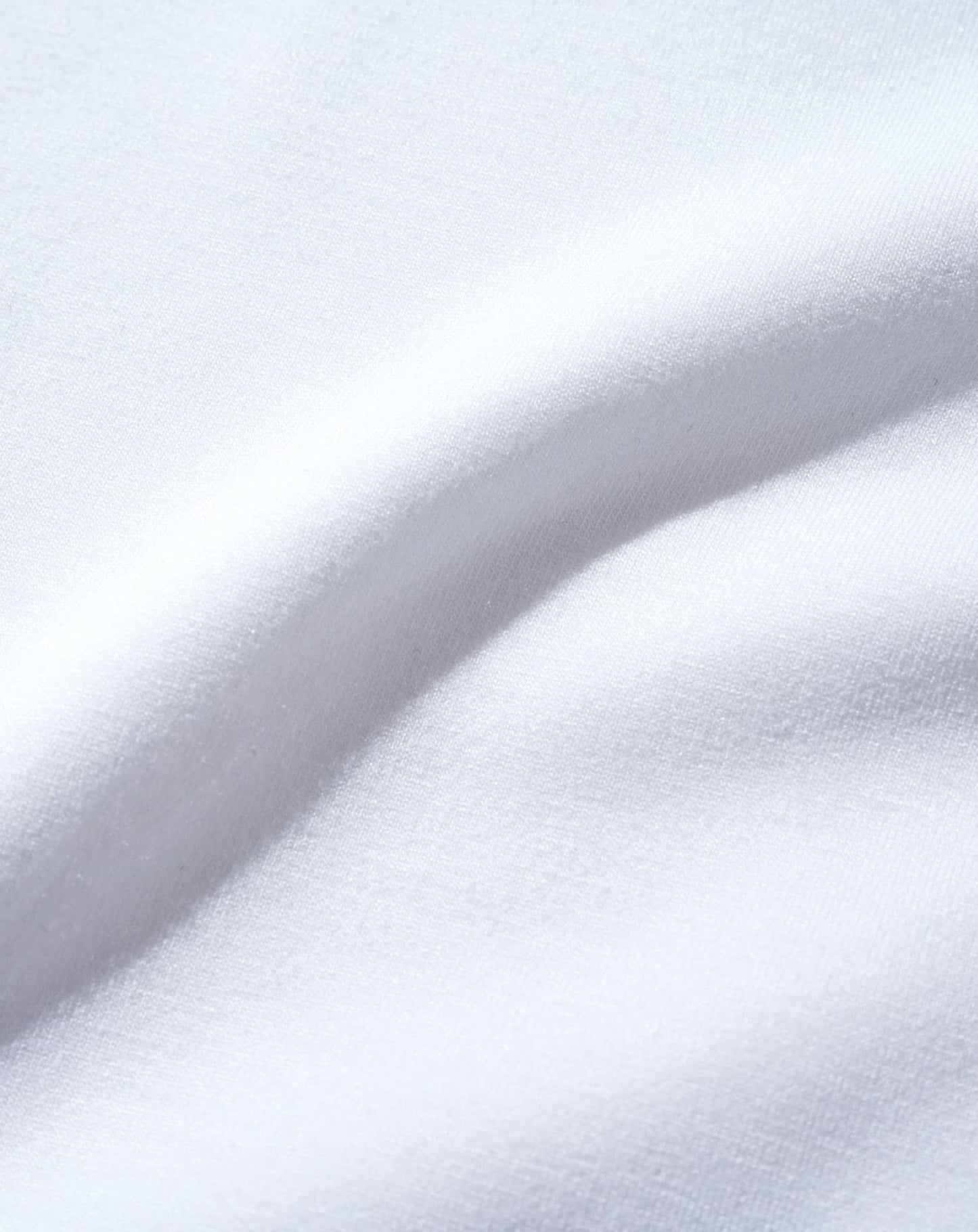 厚手生地＆接触冷感スリムフィット半袖VネックTシャツ