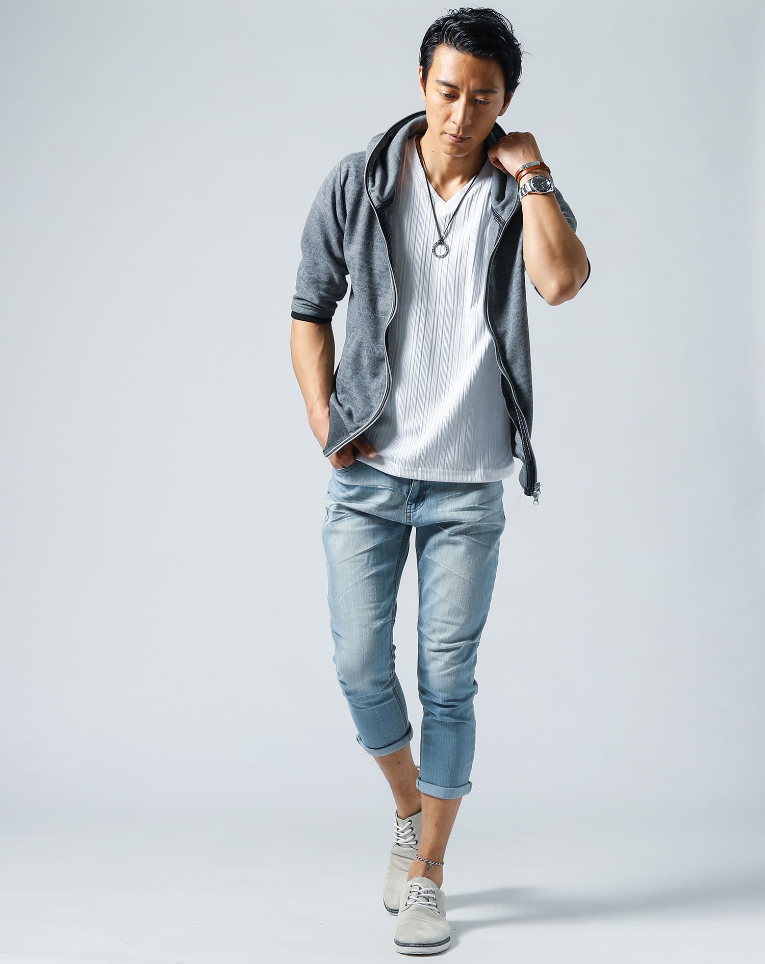 ランダムテレコ素材半袖スリムVネックTシャツ