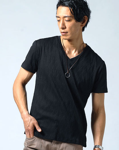 脱ぎ着がしやすい！ぐーんと伸びる膨れバイアス柄半袖VネックTシャツ