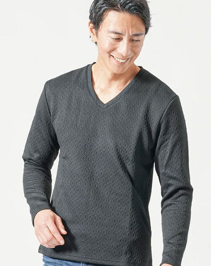 透けにくいちくぽこ対策に使えるダイヤジャガード長袖ストレッチVネックTシャツ