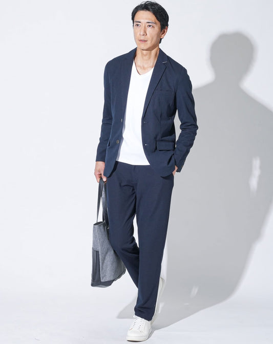 セットアップ ポケットチーフ付き長袖ストレッチカットテーラードジャケット×テーパードパンツ