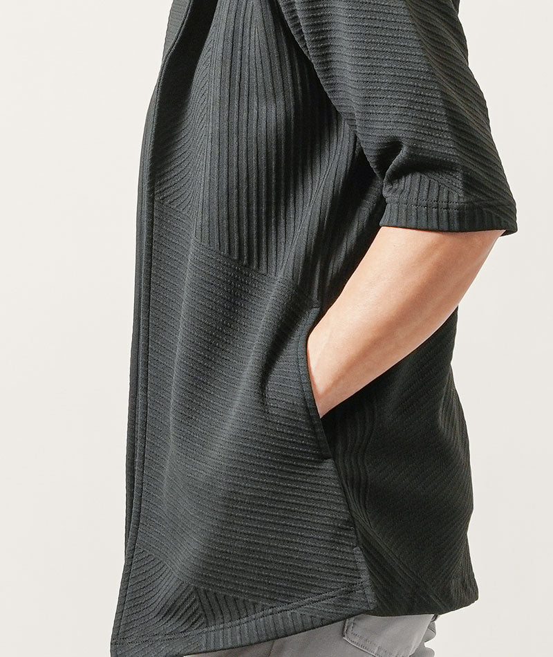 ブラック　H183cmW63kg 着用サイズ:Ｌ