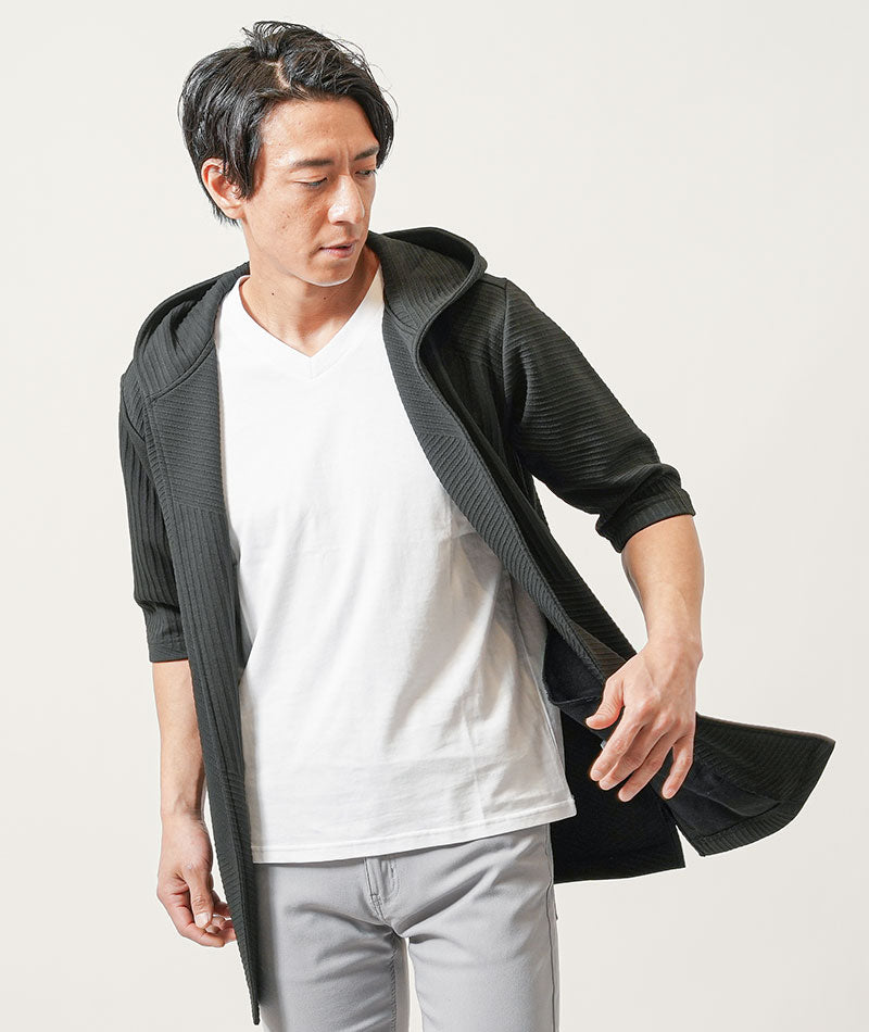 ブラック　H183cmW63kg 着用サイズ:Ｌ