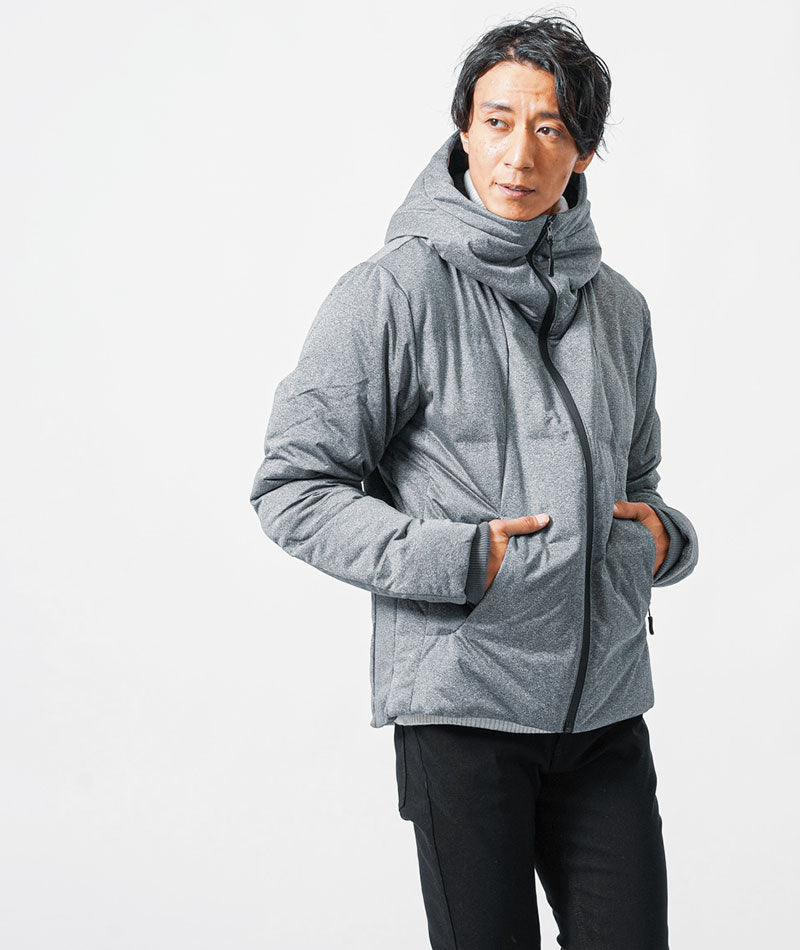 黒パンツに合う暖かい冬アウター