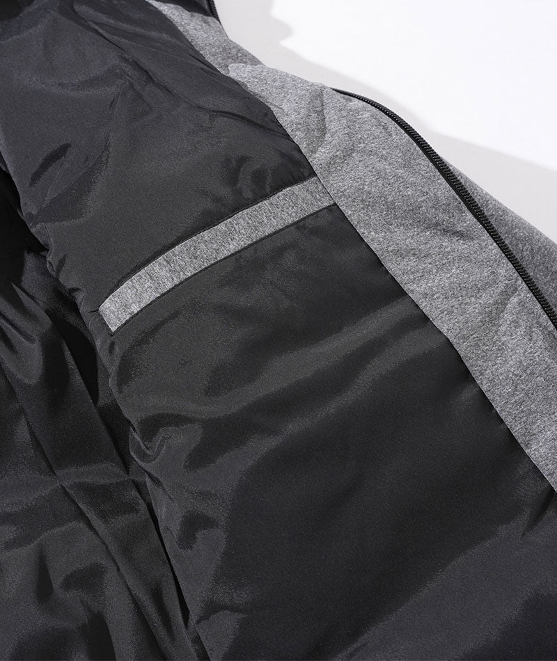 黒パンツに合う暖かい冬アウター