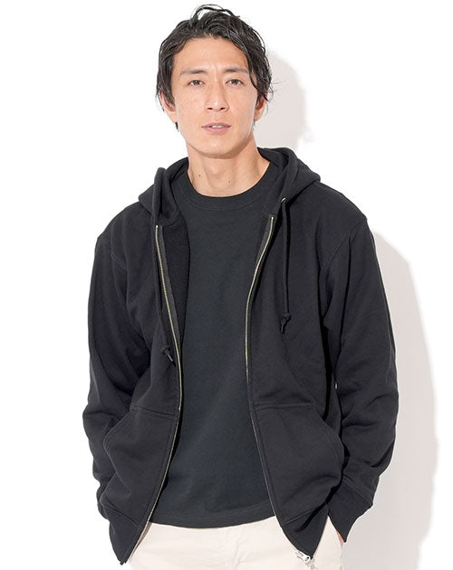 黒ジップアップパーカー×黒半袖Tシャツ 50代メンズ2点トップスコーデセット biz