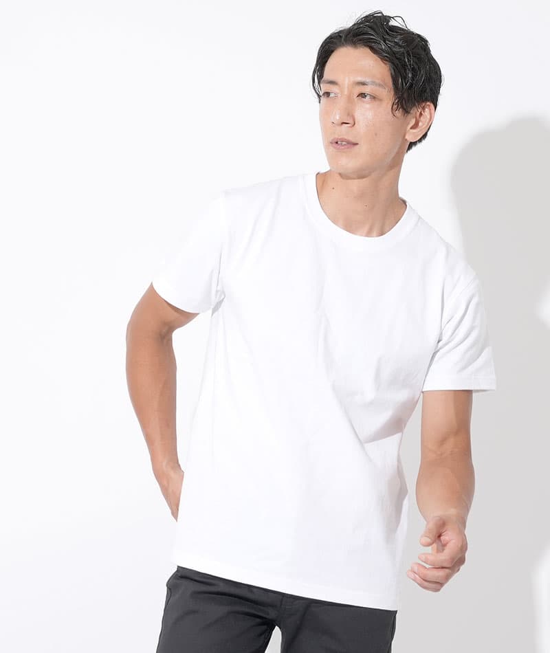 40代メンズ3点コーデセット ストレッチデニムテーラードジャケット×白厚手半袖Tシャツ×黒ストレッチスリムチノパンツ biz