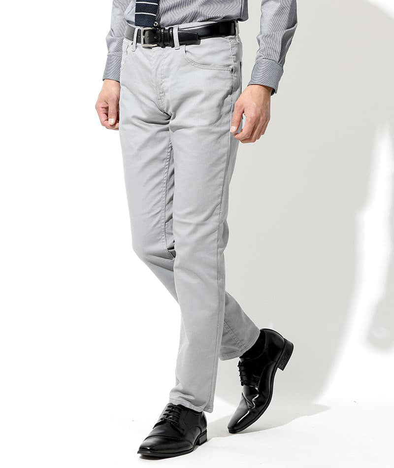 30代メンズ3点コーデセット 黒ニットジャケット×黒長袖Tシャツ×グレーチノパン biz