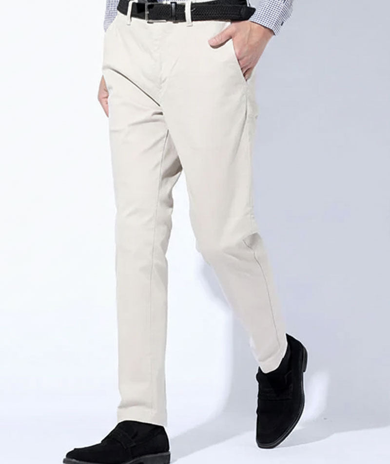 30代メンズ3点コーデセット 黒カーディガン×黒長袖Tシャツ×オフホワイトスラックスチノパン biz