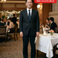 ホテルディナー40代50代の服装3点メンズコーデセット ネイビースタンドカラージャケット×白シャツ×黒スキニーチノパンツ