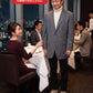 ホテルディナーの服装40代50代3点メンズコーデセット ブラックテーラードジャケット×グレータートルネックニット×ベージュスリムチノパン