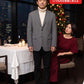 クリスマスディナーの服装40代50代3点メンズコーデセット  ネイビーテーラードジャケット×ワインレッドタートルネックニット×黒スリムパンツ