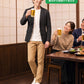 飲み会40代50代の服装3点メンズコーデセット  黒テーラードジャケット×白Tシャツ×ベージュチノパンツ