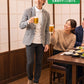 飲み会40代50代の服装3点メンズコーデセット  グレーテーラードジャケット×白タートルネックTシャツ×黒テーパードパンツ