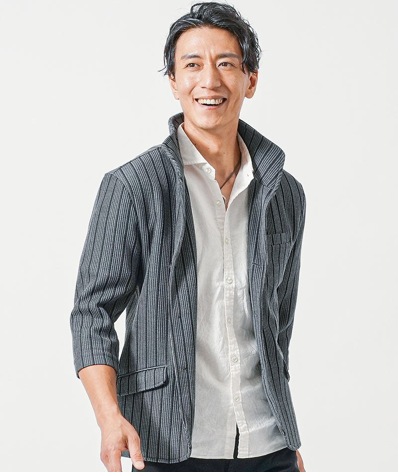 マッチングアプリ婚活初対面デート服メンズ3点コーデセット グレー7分袖ジャケット×白綿麻7分袖シャツ×黒スリムチノパンツ