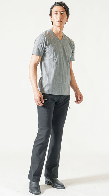 黒ブーツカットパンツ×ブーツのメンズコーデ