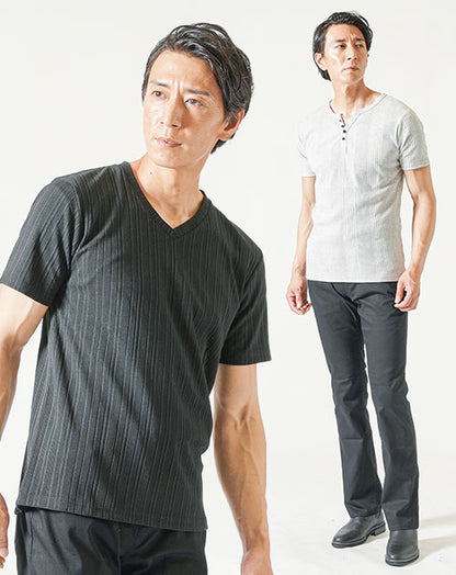 脚長ファッションメンズ3点コーデセット グレー半袖Tシャツ×黒半袖Tシャツ×黒ブーツカットチノパンツ