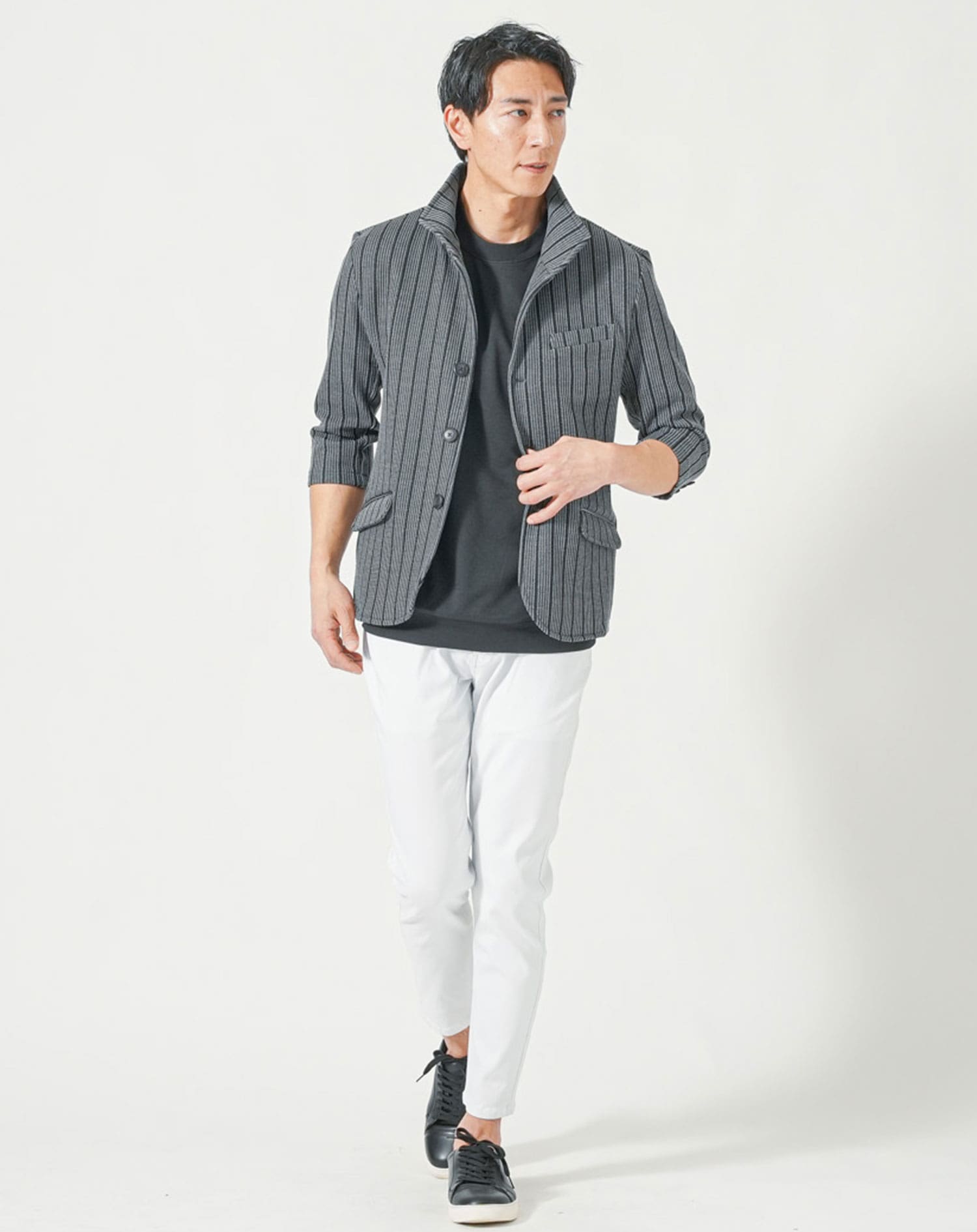 メンズ夏服トップス3点コーデセット　グレー7分袖テーラードジャケット×黒7分袖ポロシャツ×黒半袖Tシャツ