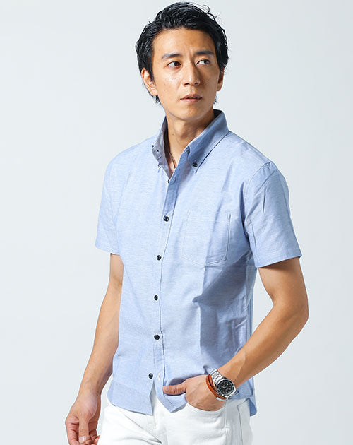 夏にぴったりの半袖オックスフォードシャツ