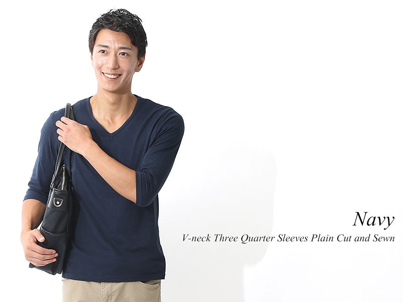 ビジネスカジュアルにTシャツはだめ？オフィスカジュアルならTシャツあり？と迷ったら