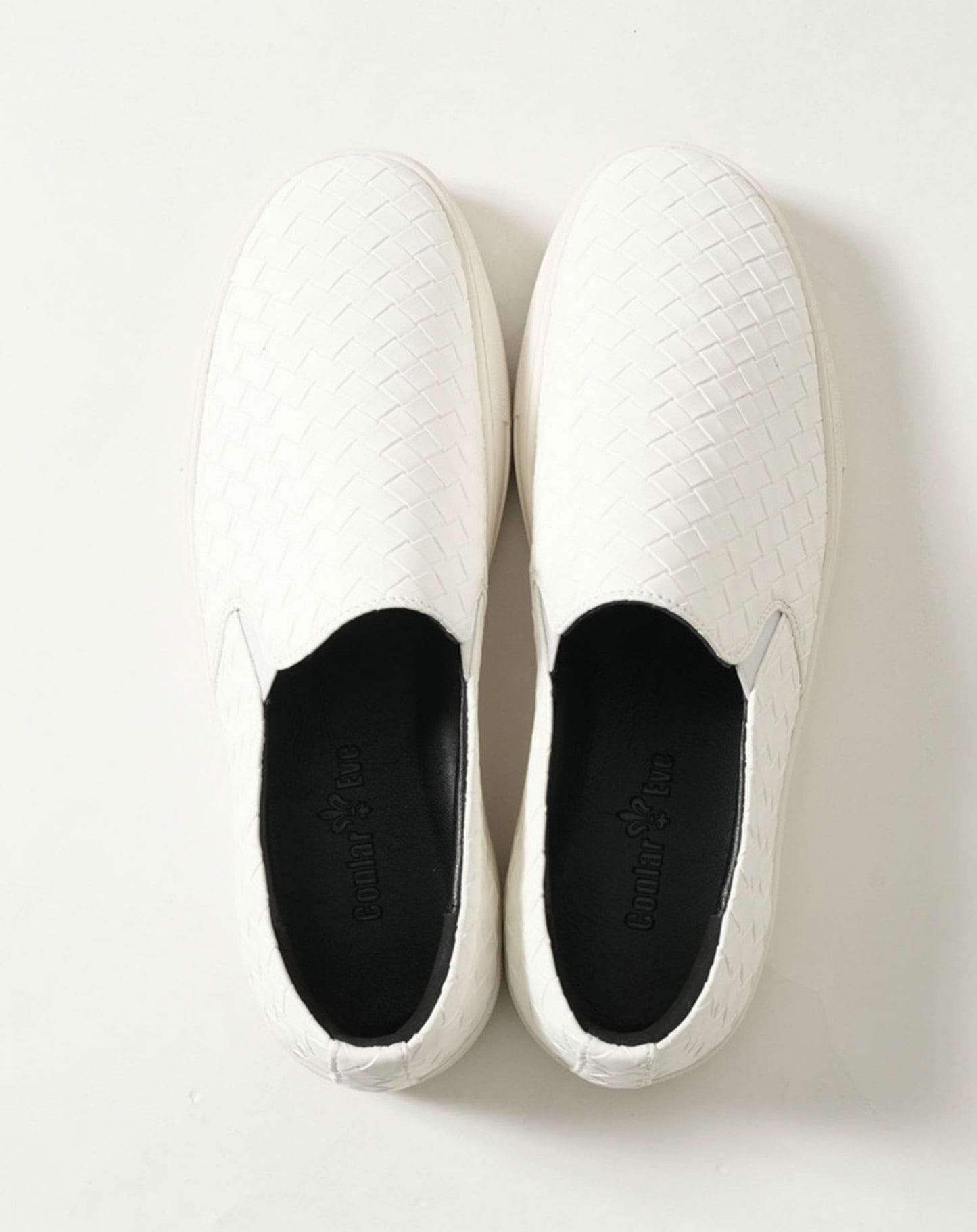 PUレザーイントレチャート編みスリッポンスニーカー