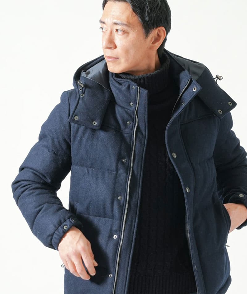 メルトン素材ボリュームネックフードデザインダウンジャケット