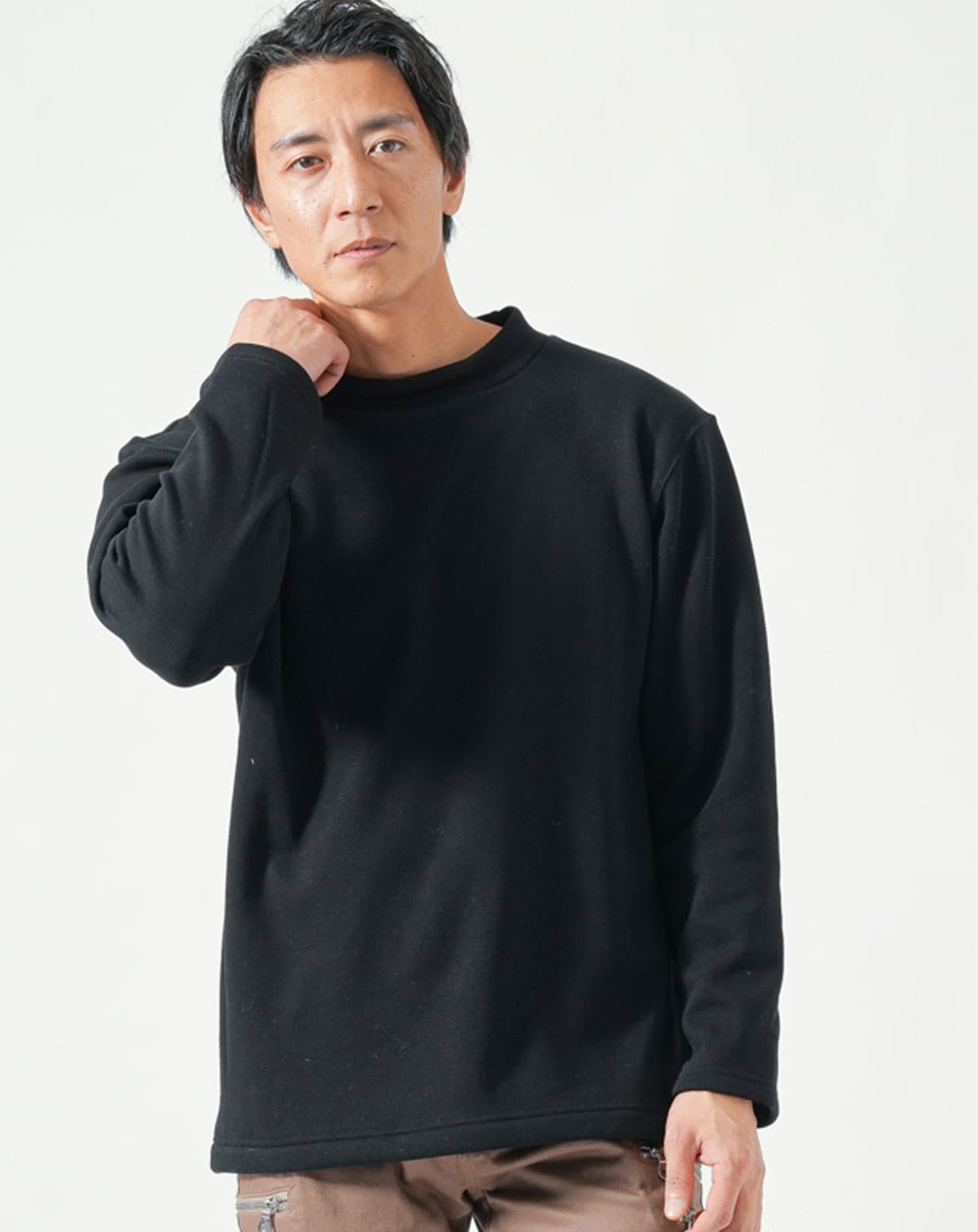 日本製厚手ボンバーヒート裏起毛素材モックネック長袖Tシャツ Tシャツ