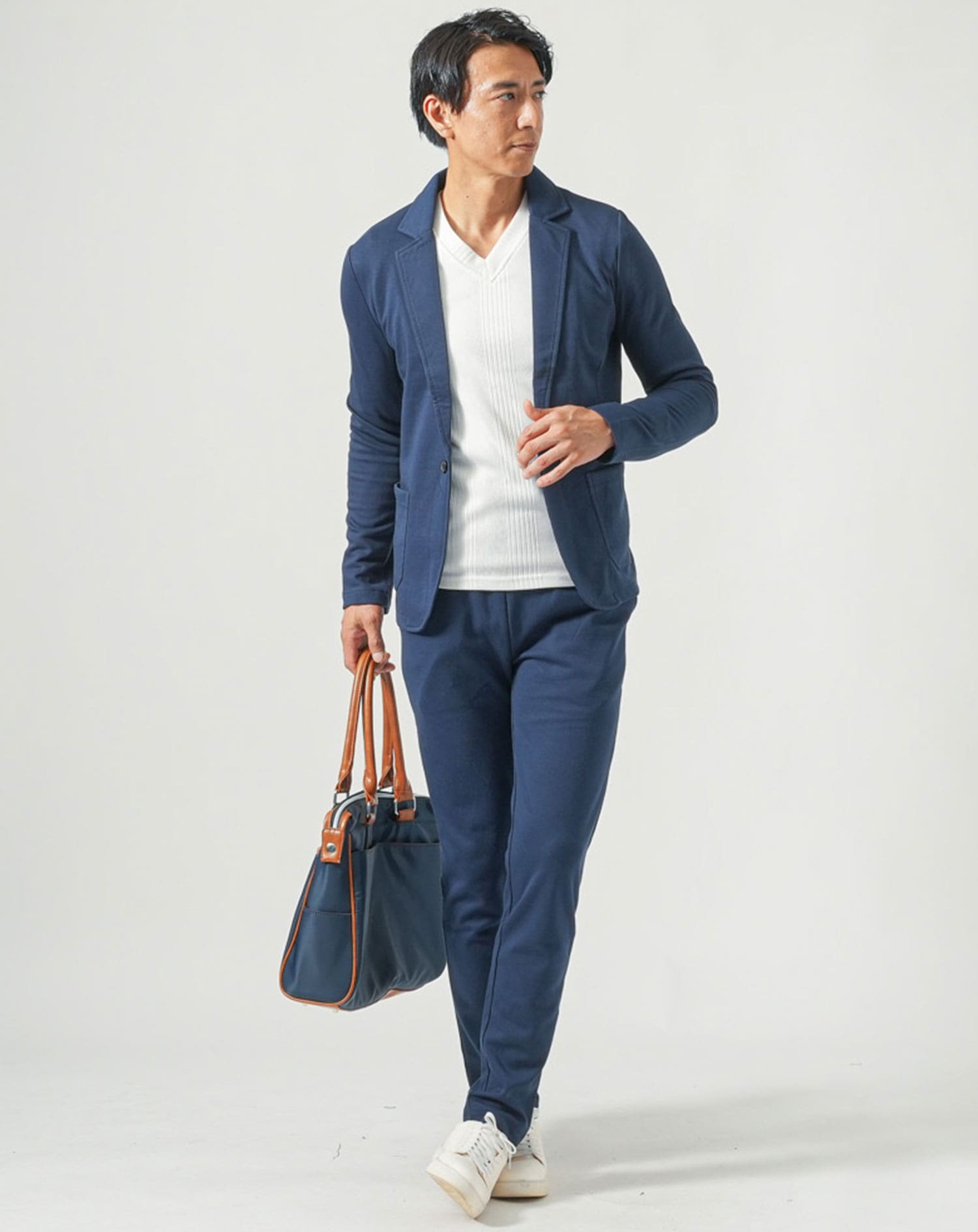 セットアップ 長袖ストレッチテーラードジャケット×テーパードパンツ